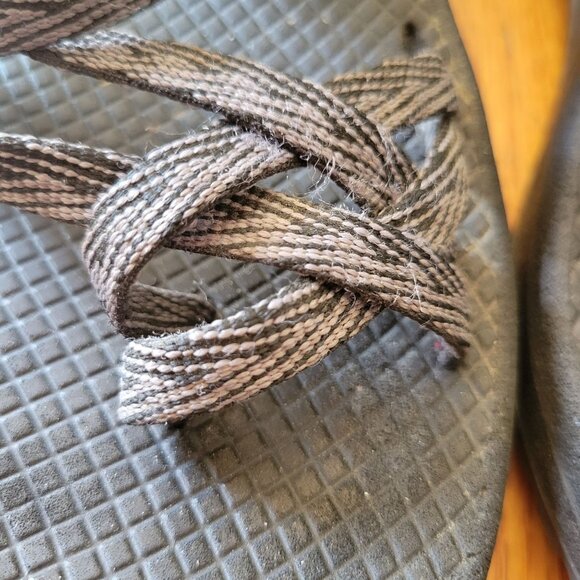 Chaco 8 Sandals Black Chevron Stripe Classic Beach Summer Z Cloud X2 - Picture 9 of 9